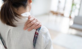 【助産師監修】PMS(月経前症候群)の症状チェック&5つのPMS対策