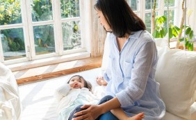 仕事と育児はどちらが大変か、という不毛な争い。