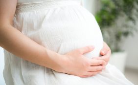 【助産師監修】妊娠は奇跡です。赤ちゃんの妊娠から成長、出産までの過程について