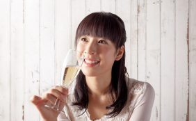 【助産師監修】授乳中のアルコール摂取は絶対ダメ?飲酒する際に気を付けること
