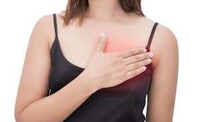 卒乳・断乳後に起きる乳腺炎!症状や対処法