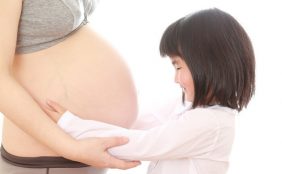 お腹の赤ちゃんが見える?子どもの不思議な力