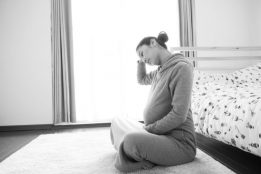 【助産師監修】妊娠中のマタニティブルーとは?症状や原因、対処法について