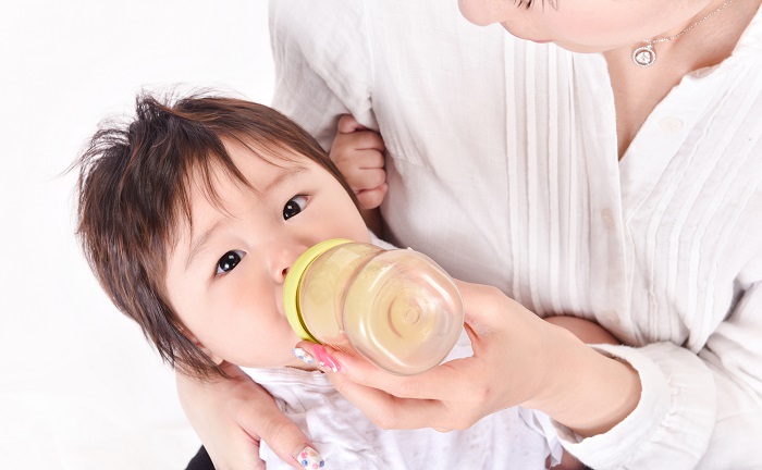 母乳とミルクの混合授乳
