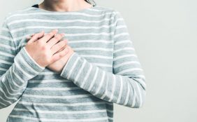 乳腺炎になりかけ?乳腺炎の初期症状や悪化させない対処法は?