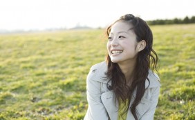 【助産師監修】妊娠5週目(妊娠2ヶ月)に出る症状は?胎嚢、心拍は確認できる?出血は流産?
