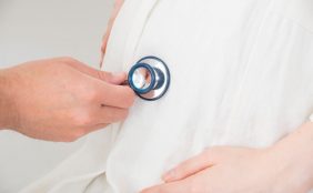 【助産師監修】稽留流産とは?原因や対処法について