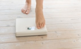 【助産師監修】母乳育児で痩せるって本当?成功する産後ダイエットの方法は?