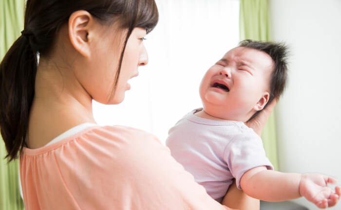 助産師監修 新生児 赤ちゃんのげっぷの出し方 いつまで出す 出ない時は Amoma 公式 母乳育児向け専門ハーブティー アロマ マッサージオイル Amoma Natural Care通販サイト 助産師監修 新生児 赤ちゃんのげっぷの出し方 いつまで出す 出ない時は Amoma 公式 母乳育児向け専門ハーブティー アロマ マッサージオイル Amoma Natural Care通販サイト