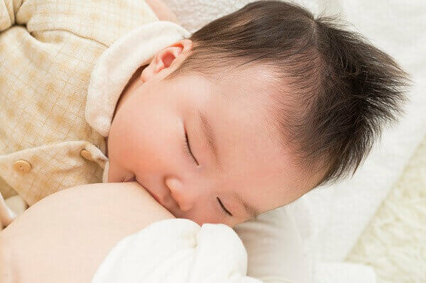 最高のコレクション 赤ちゃん 起き ない 授乳 134353